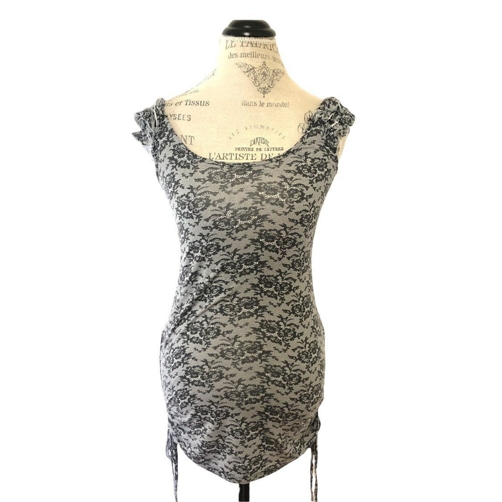 Gray Floral Pattern Ruffle Tank Top